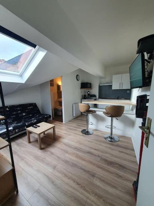 Appartement Le Studio Du Moulin à Charleville-Mézières Extérieur photo